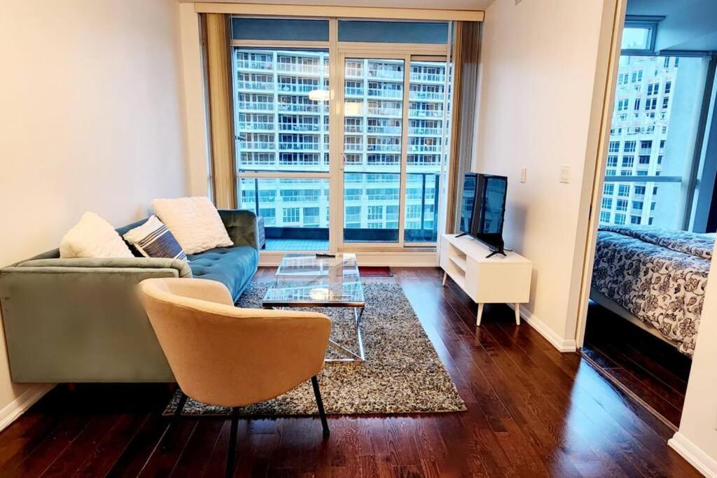 Lakeview Condo In Downtown With Free Parking. Toronto Exterior photo